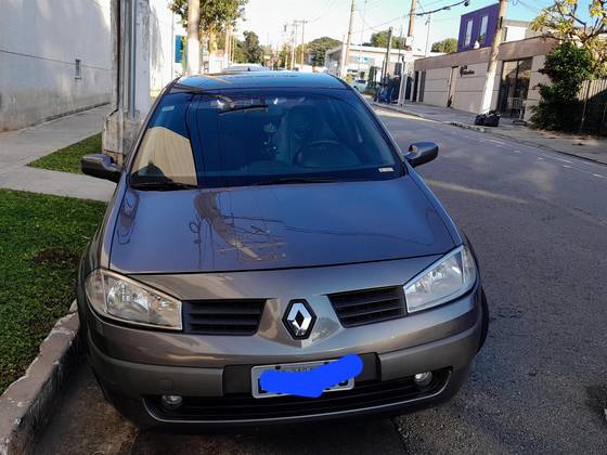 RENAULT MEGANE 2.0 DYNAMIQUE SEDAN 16V GASOLINA 4P MANUAL RENAULT MEGANE 2.0 DYNAMIQUE SEDAN 16V GASOLINA 4P MANUAL